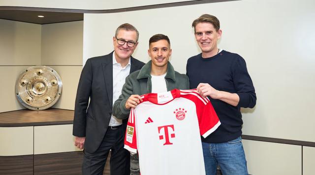 拜仁官方：布赖恩·萨拉戈萨以租借形式加盟