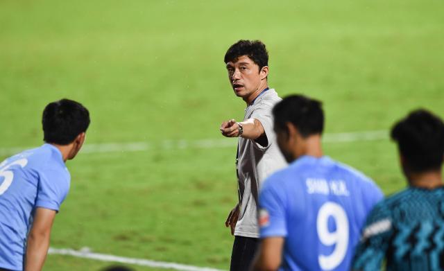 大连人主场不败金身被破 谢晖不满球队低级失误